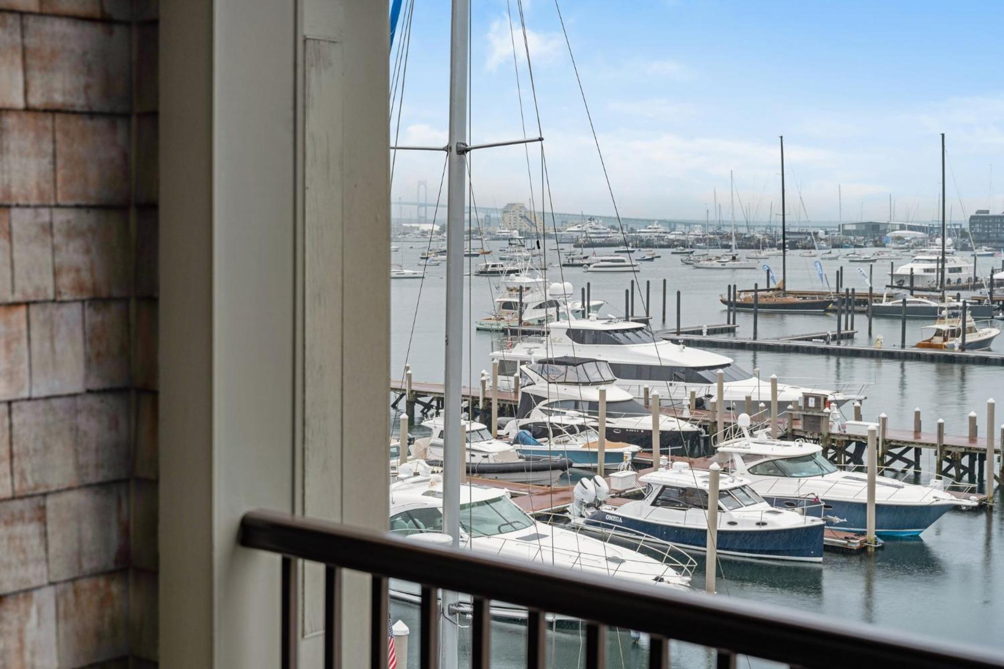 Club Wyndham Newport Onshore Zewnętrze zdjęcie